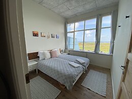 Skaerven Beachfront Condos and Cottage