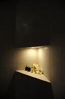 Silver & Gold Luxury Rooms