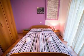 Apartment Sanic Rab 2