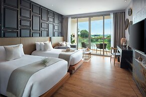 Wyndham Grand Nai Harn Beach Phuket