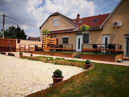 Green Garden Plus Apartman