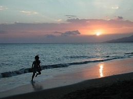 Golden Shore Resort