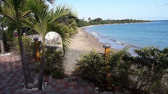 Golden Shore Resort