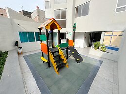 Exclusive Ocean View Apartment (1602)