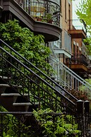 Pied-A-Terre Mont-Royal - Hostel
