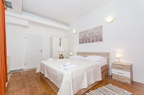 Villa Ana