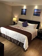 Zhuhai Aqueen Hotel