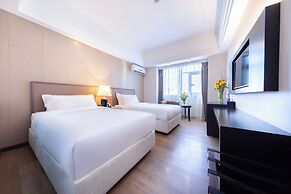 Zhuhai Aqueen Hotel