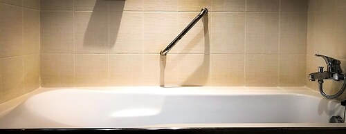 Siam Bright Suite