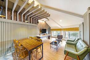 Goseong Hansan Marina Resort
