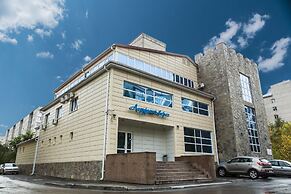 Lazurny Bereg Hotel