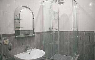 Lazurny Bereg Hotel