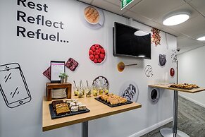 Radcliffe - Warwick Conferences
