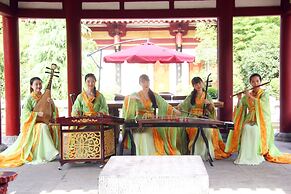 Tang Dynasty Art Garden Hotel