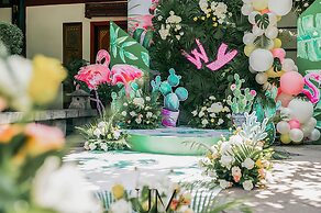 Tang Dynasty Art Garden Hotel
