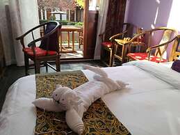 Tang Dynasty Art Garden Hotel