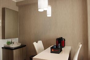 Classic 2BR Apartment At Gateway Pasteur near Exit Toll