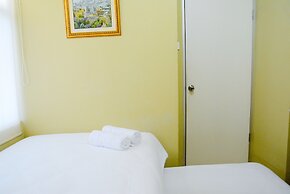 Comfy 2BR Green Bay Pluit Apartment