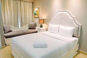Elegant Studio Menteng Park Apartment