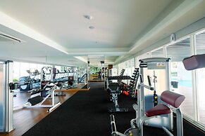 Simply Modern Studio Menteng Park Apartment