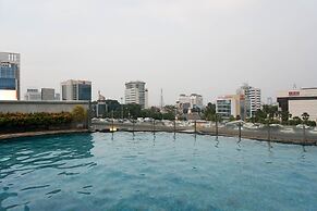 Tranquil 1BR GP Plaza Apartment