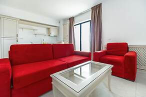 Miramare Residence