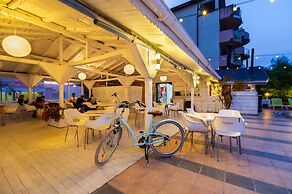 Miramare Residence