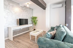 Miramare Residence