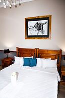 Woodpecker Guesthouse