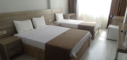 Renq Hotel
