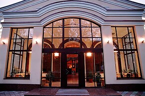 ZS Club Hotel