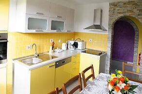 Apartments Olimian