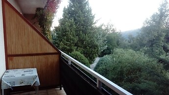 Barac Apartments