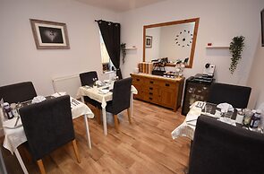 Apple Tree Place B&B