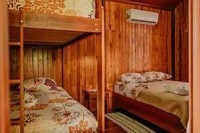 Drake Bay Sunset Lodge