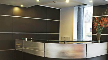 Flamante Hotel & Suite