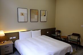 Loju Castle Inn