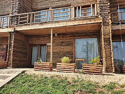 Vintage Cottage