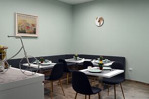 Napoliseason Rooms and Breakfast