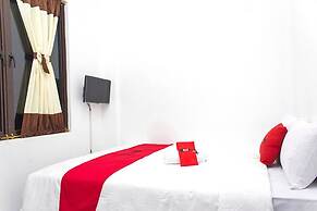 RedDoorz @ Galuh Mas