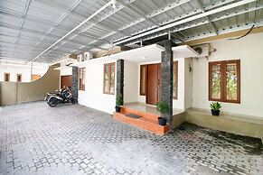 RedDoorz @ Jalan Palagan