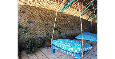 Kizingo Beach Eco Lodge