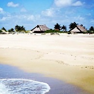 Kizingo Beach Eco Lodge