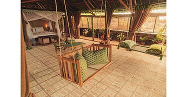 Kizingo Beach Eco Lodge