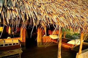 Kizingo Beach Eco Lodge