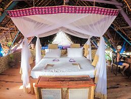Kizingo Beach Eco Lodge
