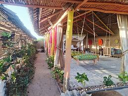 Kizingo Beach Eco Lodge