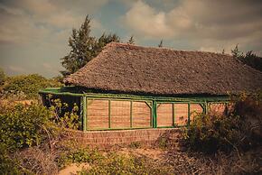 Kizingo Beach Eco Lodge