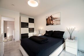 Luxury Westpark 2 Residence Lake View W2