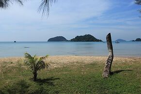 T.K. Beach Resort Koh Mak